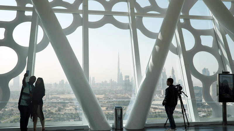 Photo Inside Dubai Frame