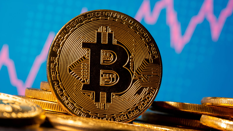 Excitement Builds as Bitcoin Soars to $35,000: The Buzz Around US Spot Bitcoin ETF