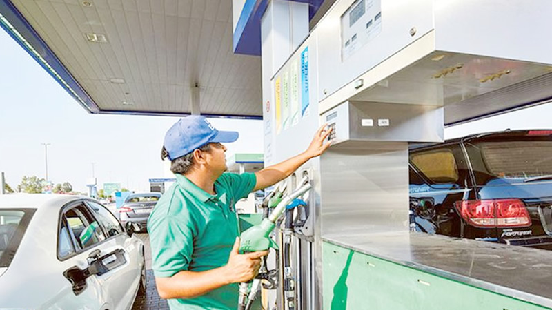 UAE Announces Reduced Fuel Prices for January 2024